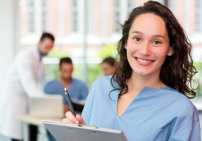 6 Tips on How to Launch Your Career in Healthcare Management