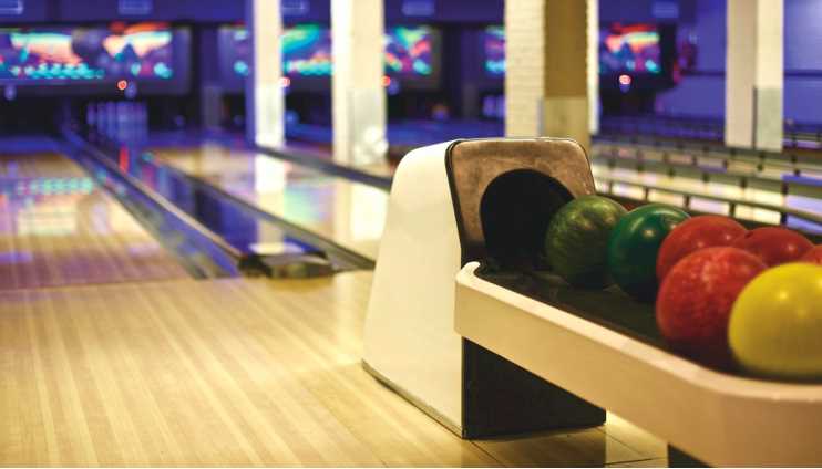 Enjoy Bowling with Family and Friends