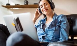 How Does Streaming TV Work in the USA