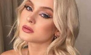 Time to Get You Glam Face On This 2022