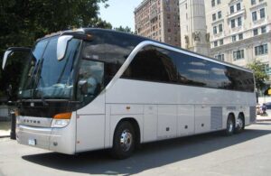 An Informative Guide To Renting A Charter Bus For Businesses