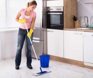 How to Make a Floor Non-Slip With a Home Remedy