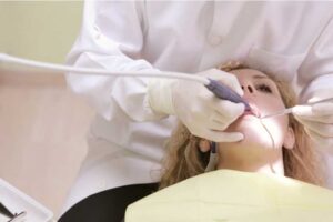 What Are the Most Common Dental Issues Faced by Seniors