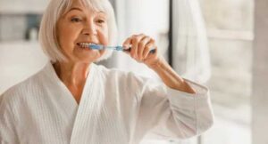 6 Dental Care Tips for Older People