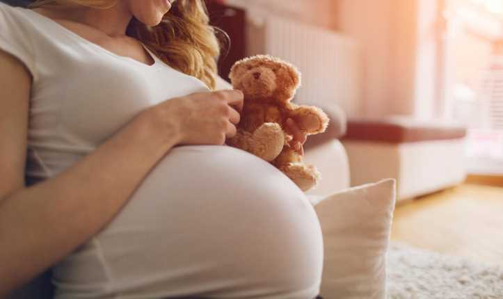The Pros and Cons of Getting Paid to Be a Surrogate Mother