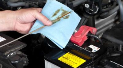 Signs that your car needs an oil change