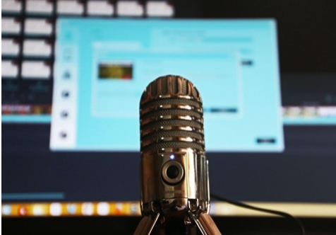 Podcasters Share Their 5 Best Podcast Promotion Advice