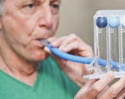Using a breathing exerciser spirometer for improving lung health