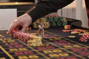 Why You Should Use Eat and Run Verification When Casino Gambling Online