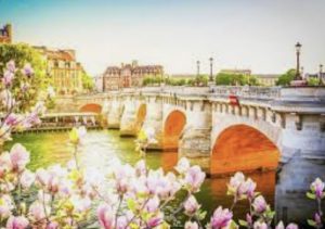 Why to visit Paris this spring