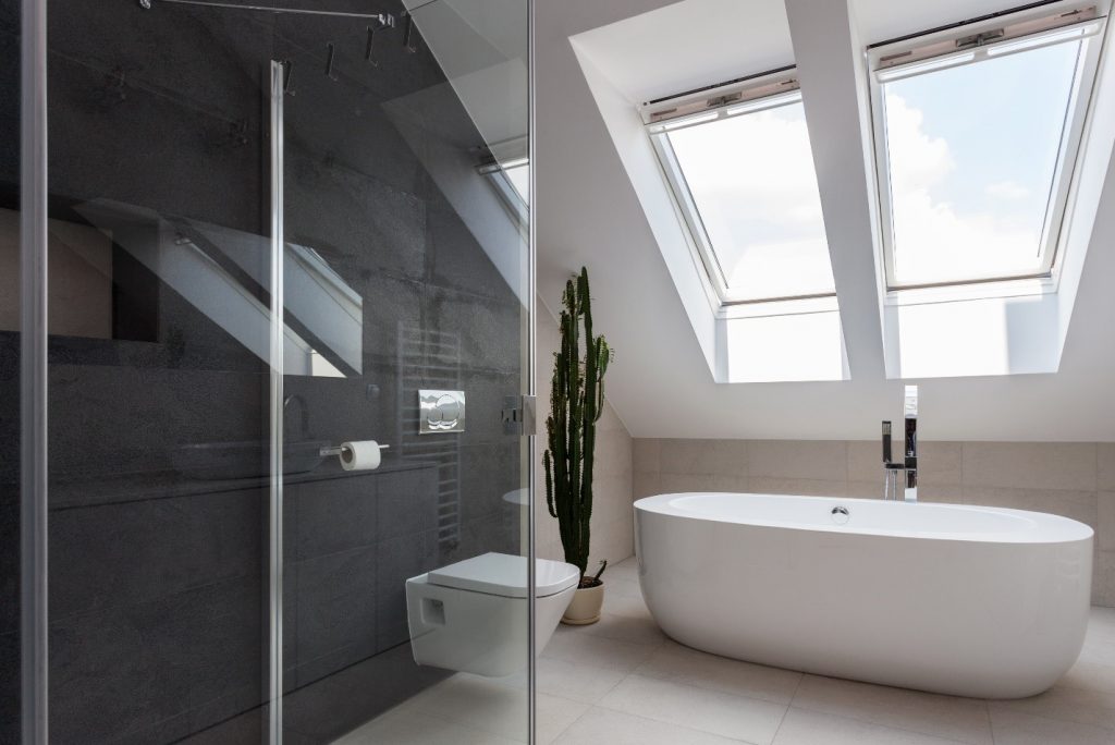 The Difference Between Baths for Your Bathroom Renovation