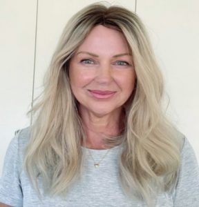 Unveiling the Therapeutic Potential of Medical Wigs