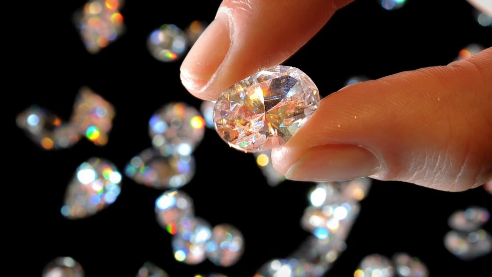 THE RISE OF LAB-CREATED DIAMONDS