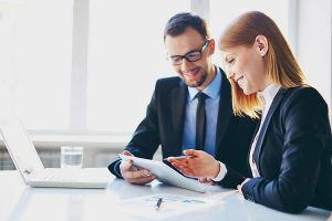 The benefits of hiring a business consultant for your startup