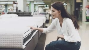 What are the Key Features to Consider When Buying a Mattress?