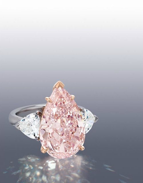 A Rarity Among Gems: The Quest for 1-Carat Diamonds with Unique Colors